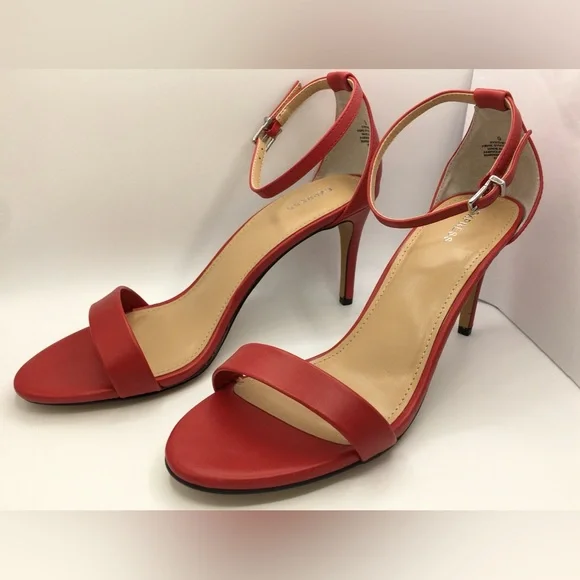 NWT Express || Ankle Strap Heeled Sandals👠 || Size 9 US - Picture 8 of 12